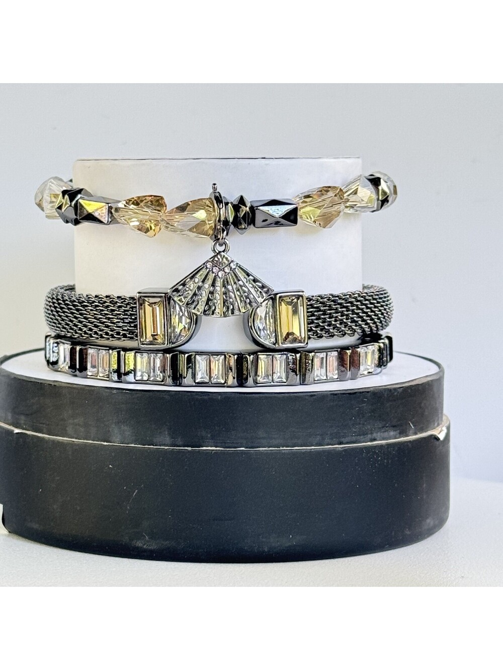 Bomb Party Halloween Stacks "Prestige Of The Unseen" Hematite Fan